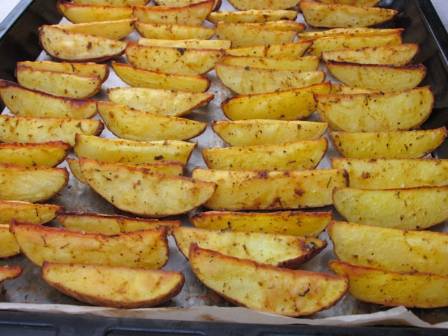 Mediterranean Fruit-Based Desserts: Healthy, Flavorful, and Rooted in Tradition