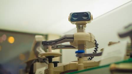 Foundations of Autonomous Mobile Robotics: A Technical and Functional Overview