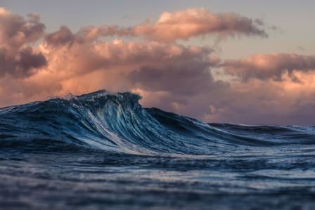 5 Groundbreaking Innovations Lighting the Way for Renewable Energy