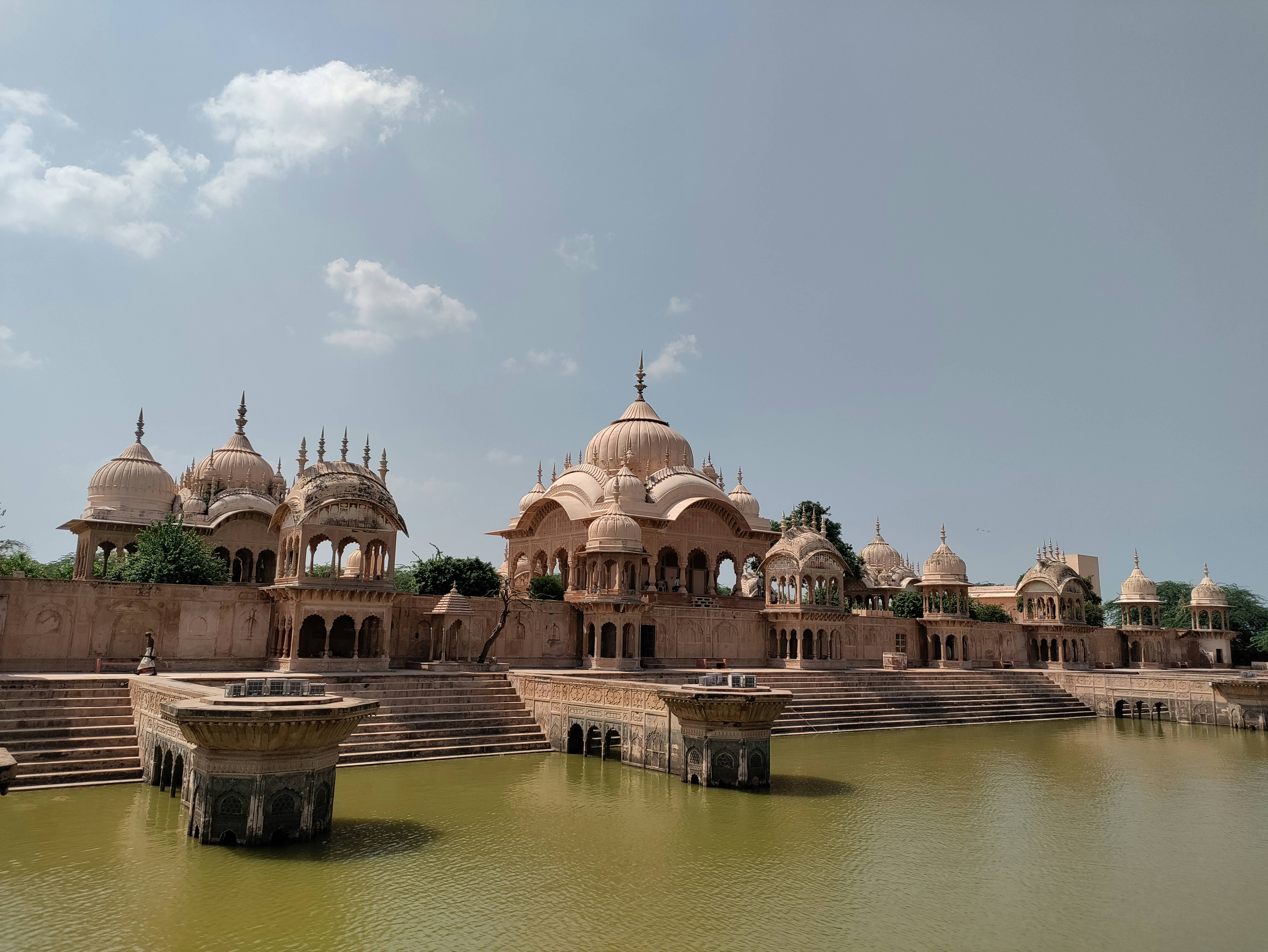 बॉलीवुड पार्क्स दुबई: 2025 में घूमने की योजना बनाने से पहले आपको ये सब जानना ज़रूरी है!